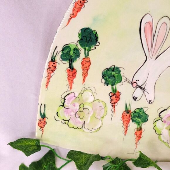 Handpainted. Easter Plate by T Rae. EUC - Picture 5 of 11